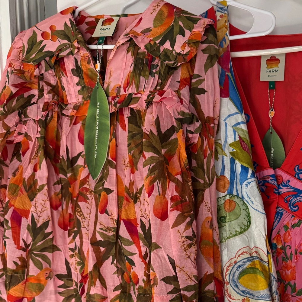 NWT XS Farm Rio Pink Mango Trees Blouse - Picture 4 of 8